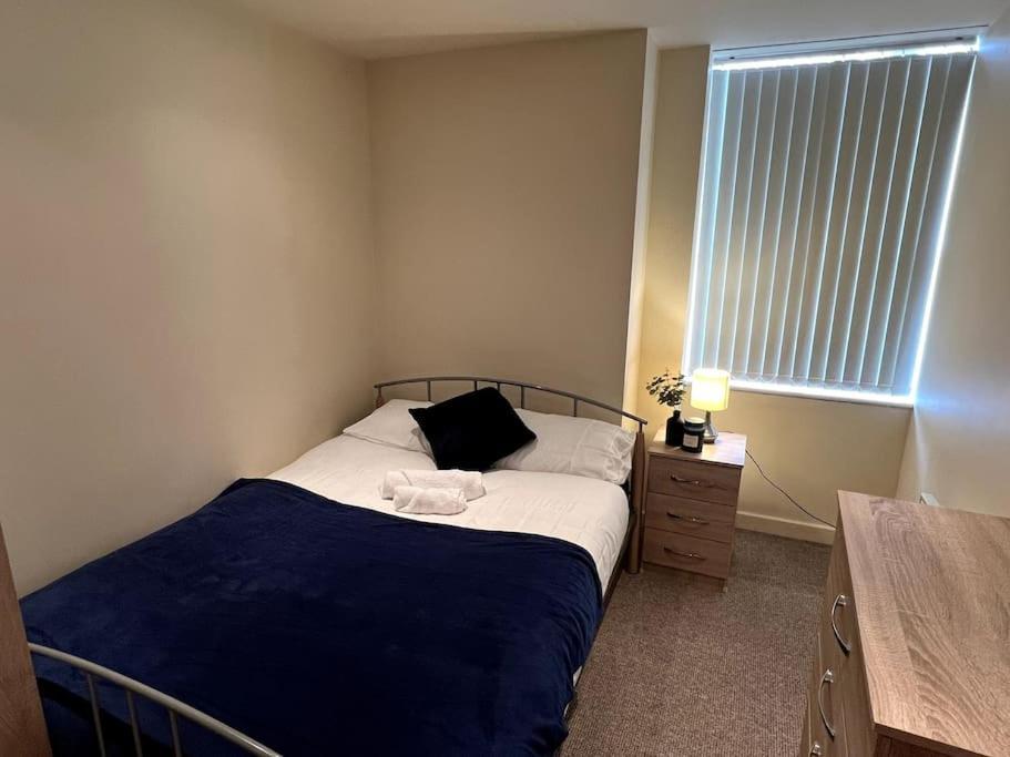 Entire Flat, 2 Bedroom & 2 Bathrooms In バーミンガム エクステリア 写真
